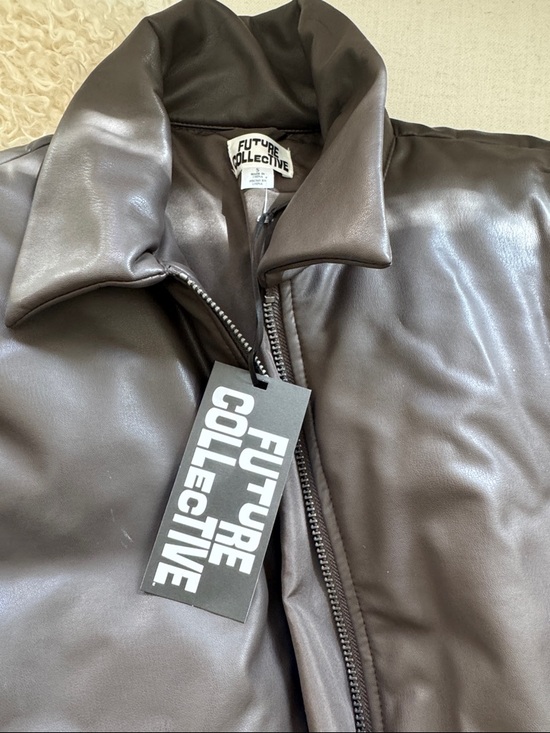 NWT Future Collective faux leather bubble jacket size small. Tuape/brown color - Picture 3 of 4